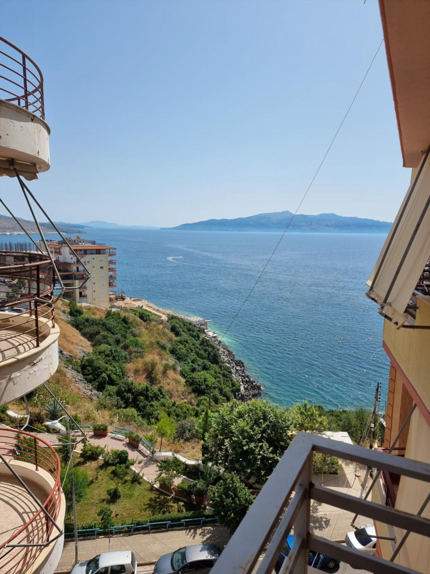 Meltin Apartments Саранде Екстериор снимка